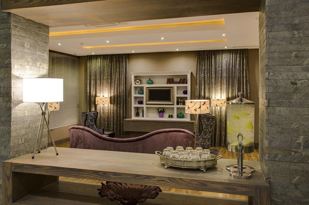 Anew Hatfield 4*